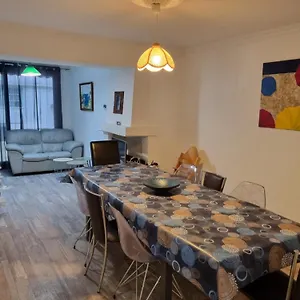 https://maison-du-port-a-100-m-de-la-mer-jusqua-10-personnes.inbrittany.com
